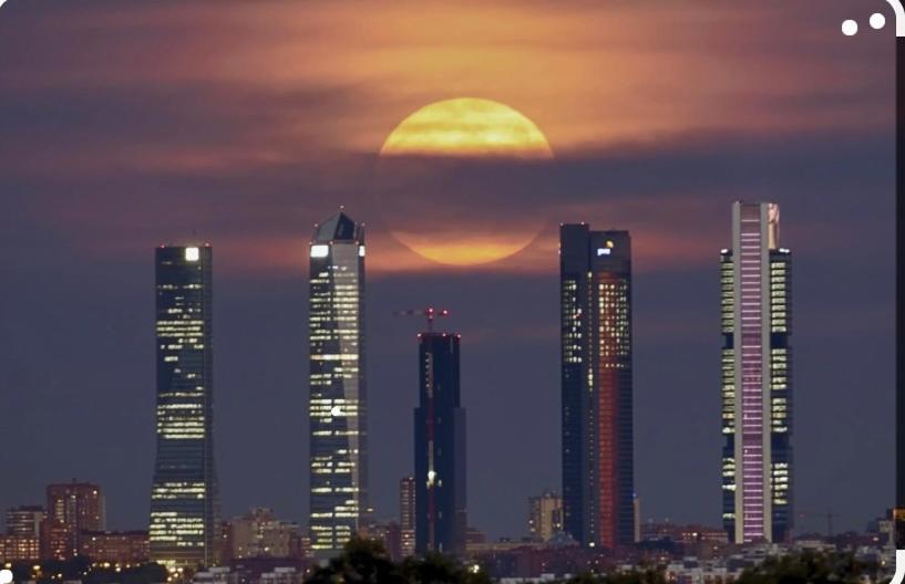 马德里 De Frente A 4 Torres, Habitacion Con Bano酒店 外观 照片